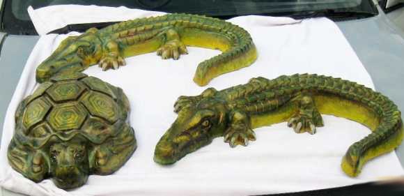 Статуэтки "Крокодил" и "Черепаха".
