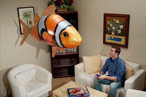 air-swimmers-clownfish-living-room.jpg